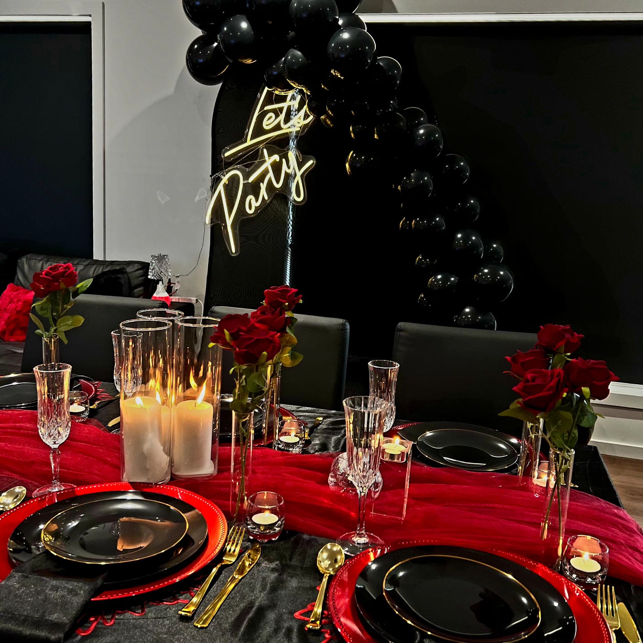 Velvet Rose Manor gallery 1